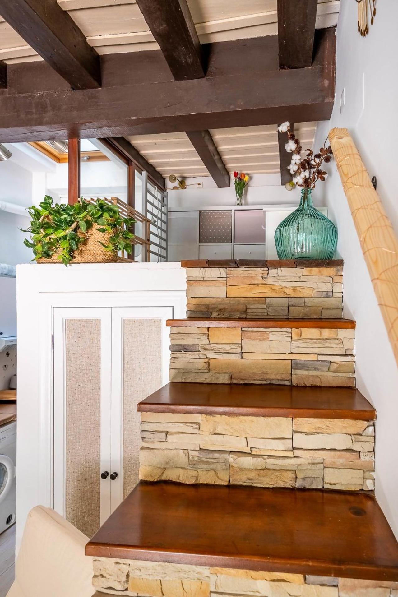 Comfy Away - Estudio En Patio De Vecinos En Setas Appartement